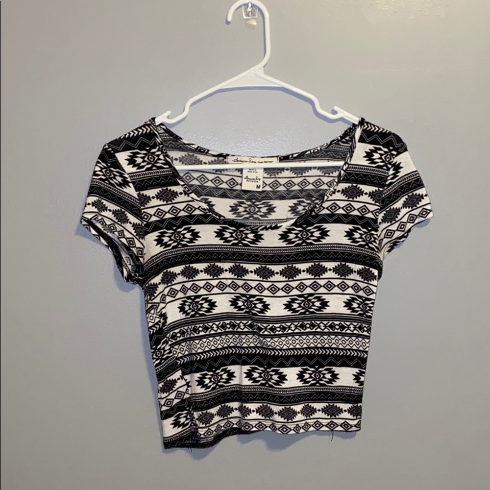 Cropped tee shirt
